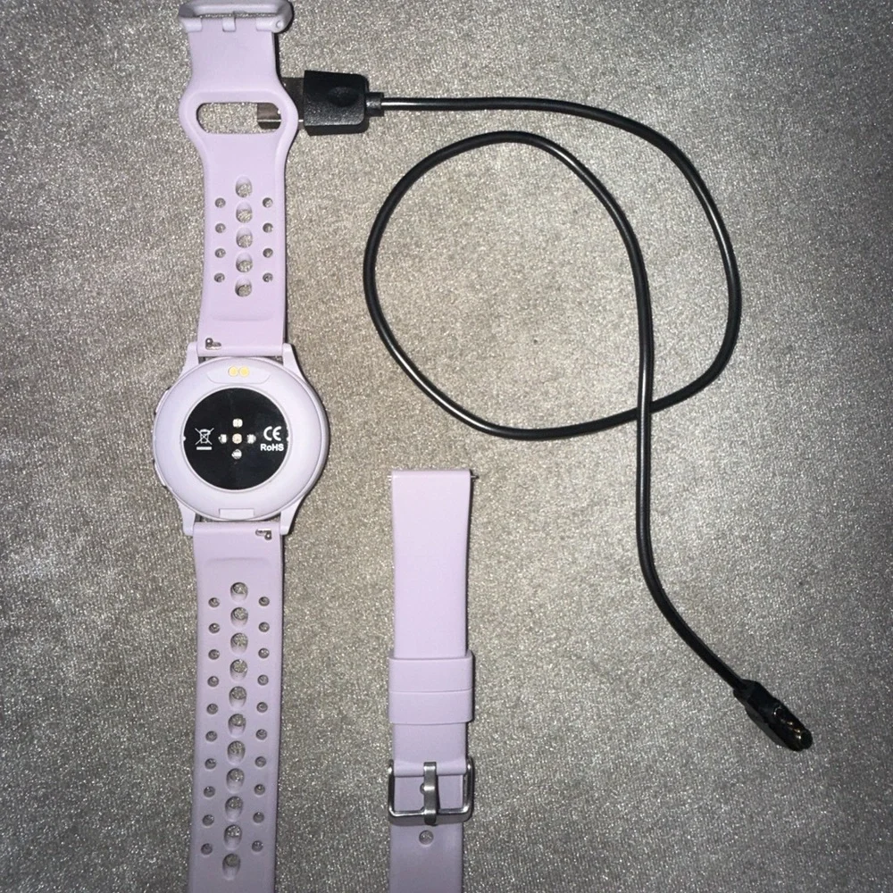 Lavender Smartwatch with Extra Strap - Picture 10 of 11